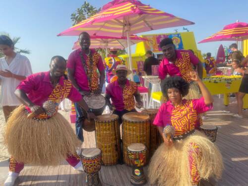 AFRICAN DRUMMERS & DANCERS